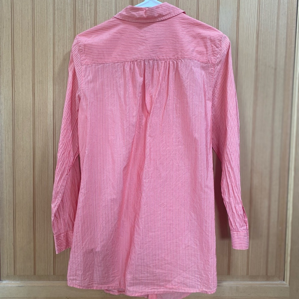 Chico's Pleated Button Down Blouse - Picture 5 of 6